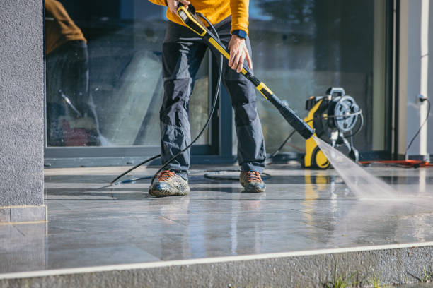 Best Patio and Deck Pressure Washing  in La Mirada, CA